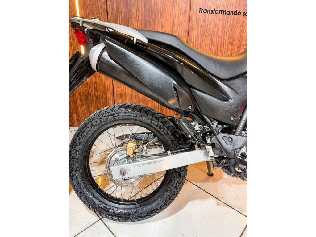 HONDA XRE 300 Modelo sem Versão HONDA XRE 300 Modelo sem Versão