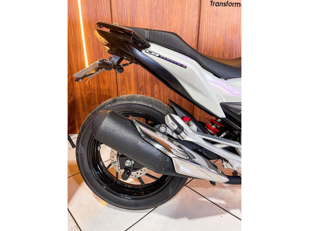 CB 250 F Twister FLEXONE