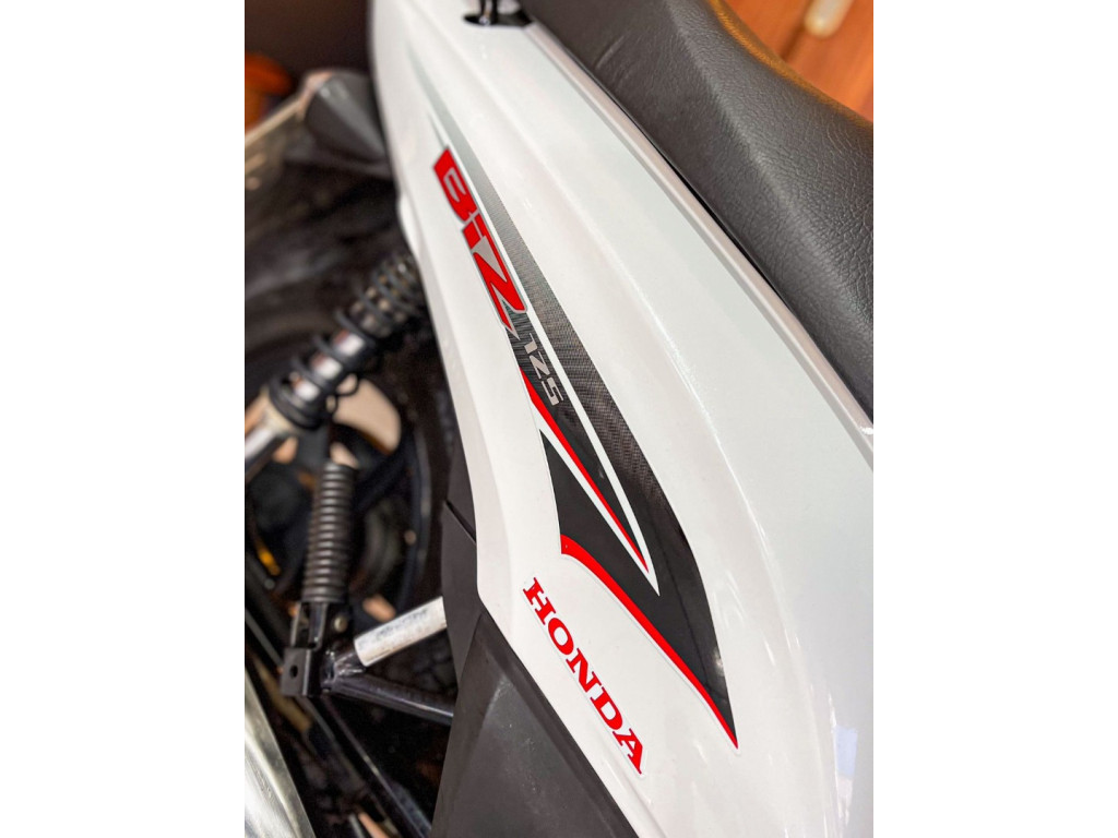 Biz 125 EX