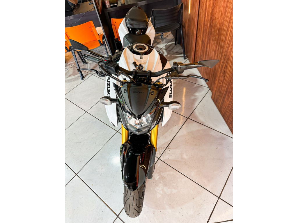 SUZUKI GSX-S 750 ABS SUZUKI GSX-S 750 ABS