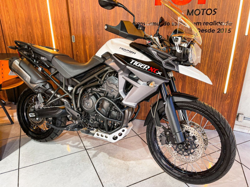 Tiger 800 XCX