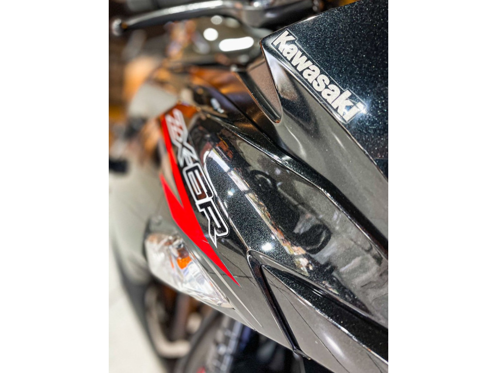 ZX 6 R 636