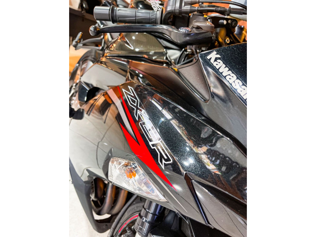ZX 6 R 636