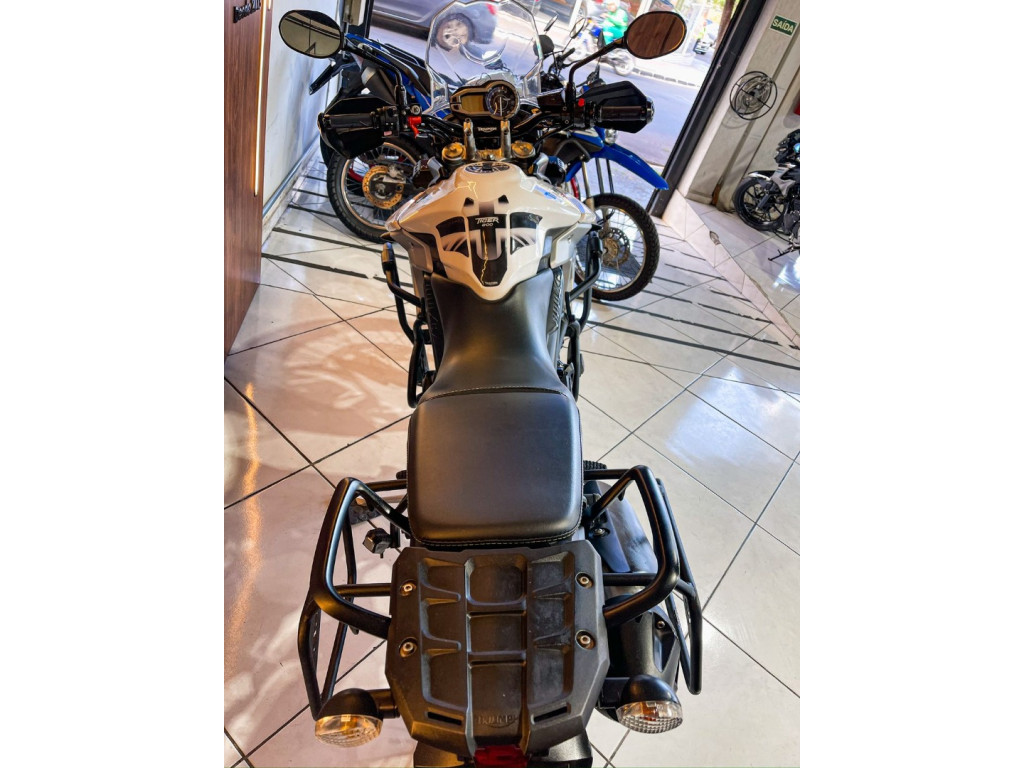 TRIUMPH Tiger 800 XC
