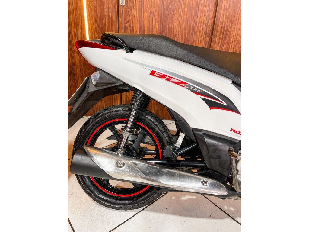 Biz 125 EX