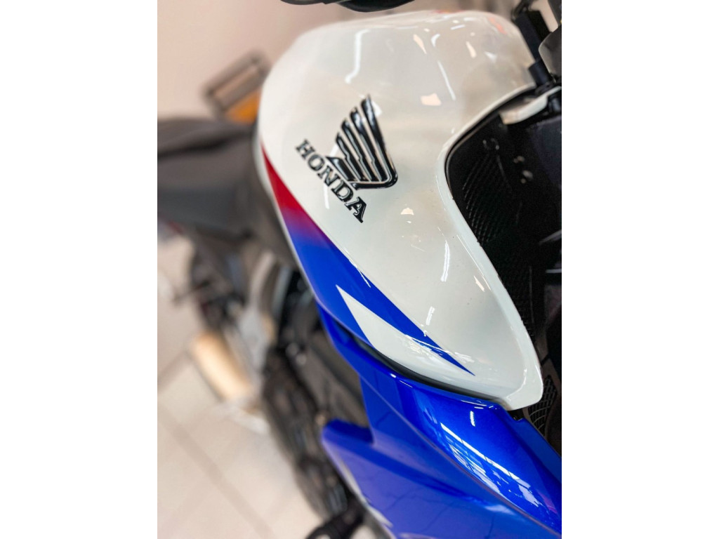 HONDA CB 1000 R Modelo sem Versão