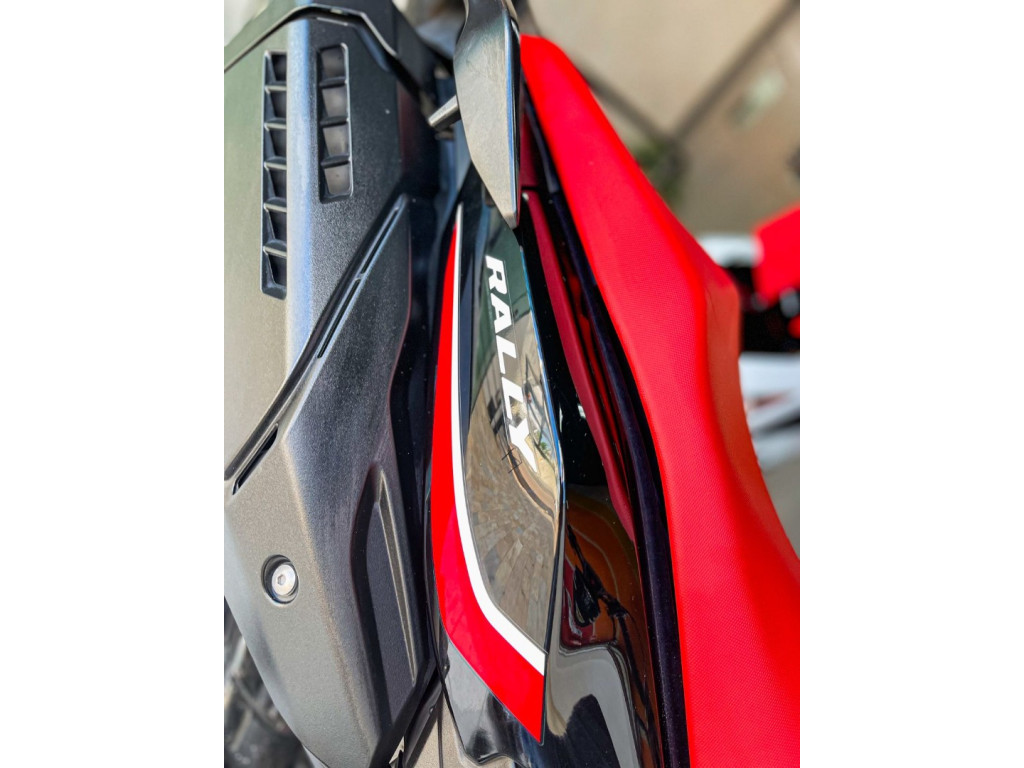 HONDA XRE 300 Sahara RALLYE