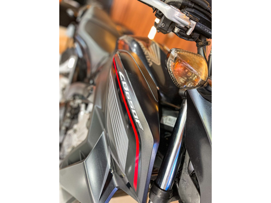 HONDA CB 650 F Modelo sem Versão