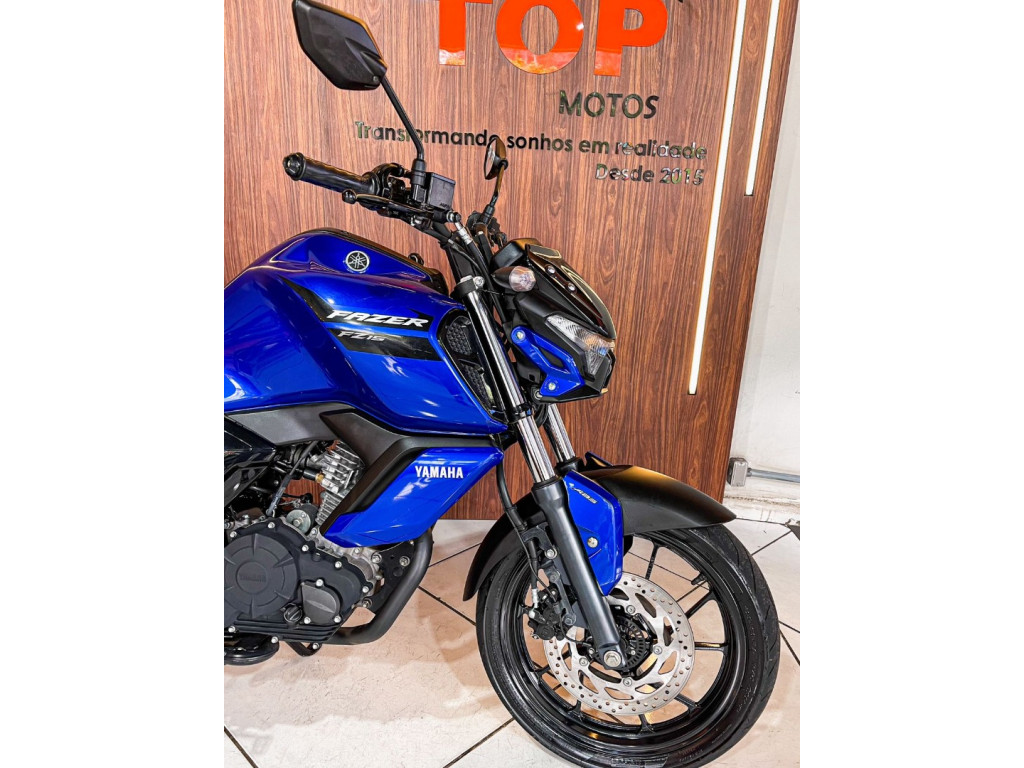 YAMAHA FZ 15 ABS