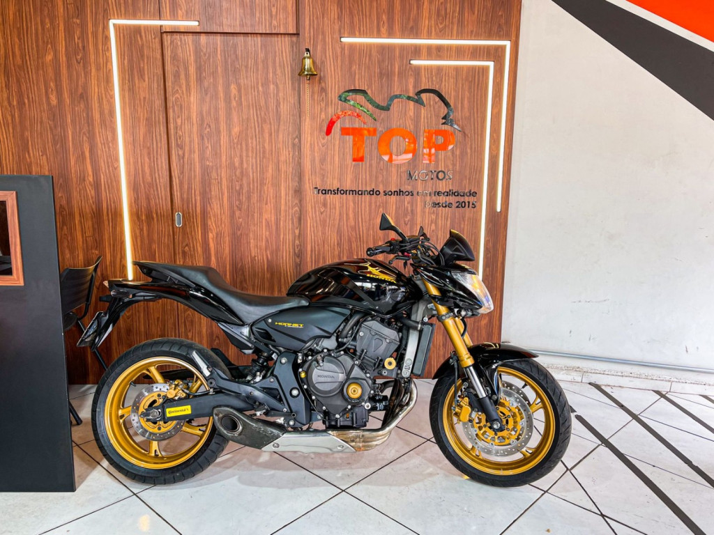 HONDA CB 600 F HORNET SEM ABS HONDA CB 600 F HORNET SEM ABS