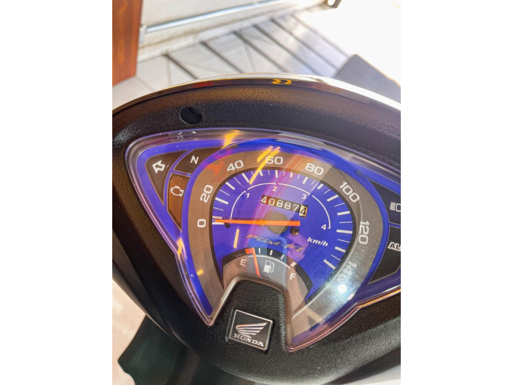 Biz 125 ES