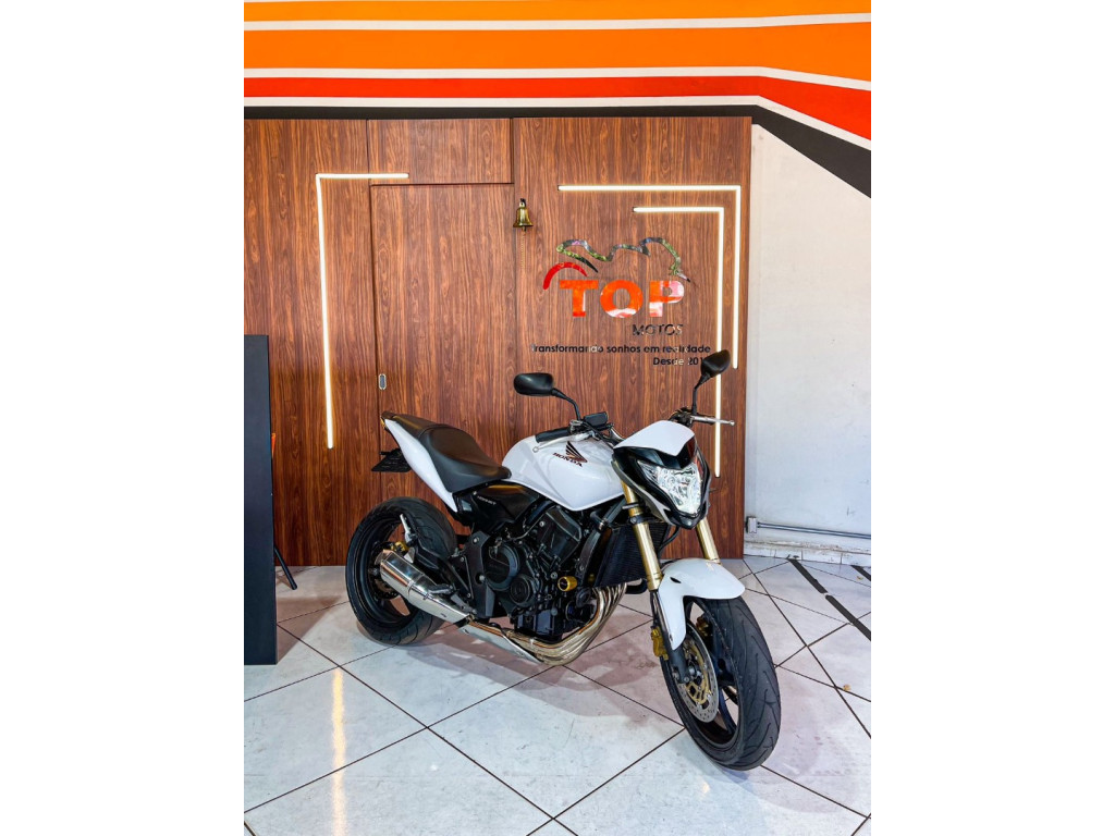 CB 600 F HORNET SEM ABS