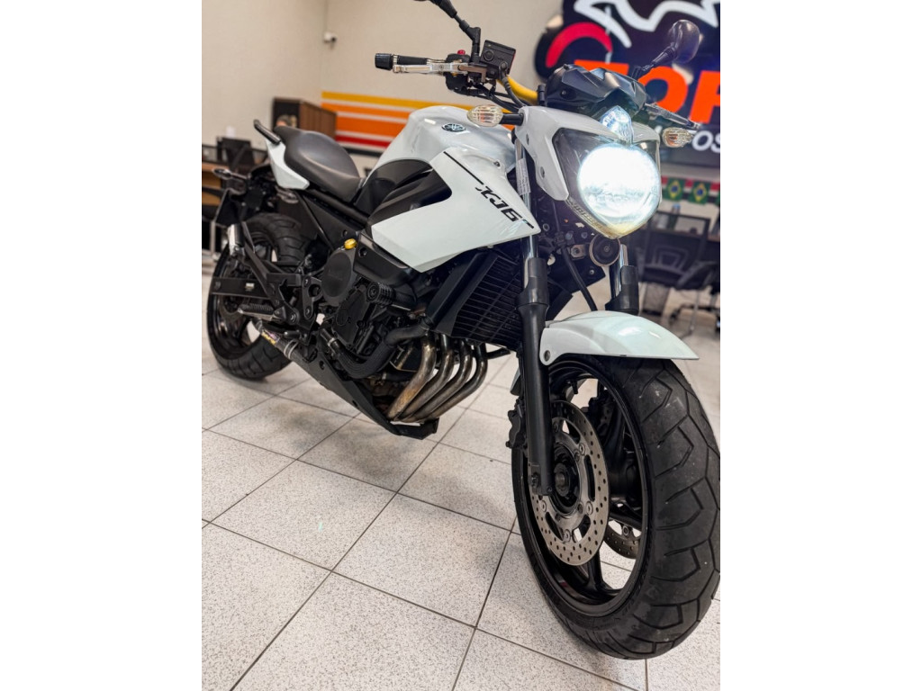 YAMAHA XJ6 600 N