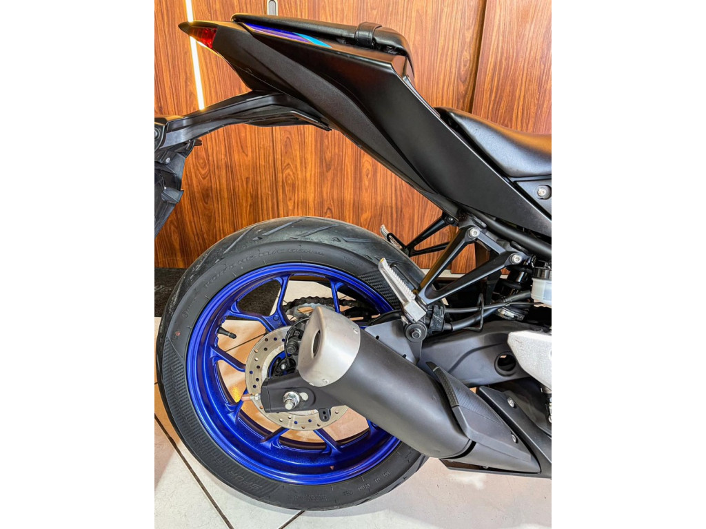 YAMAHA MT-03 300 ABS