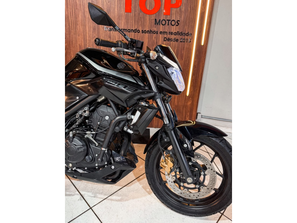 YAMAHA MT-03 300 ABS