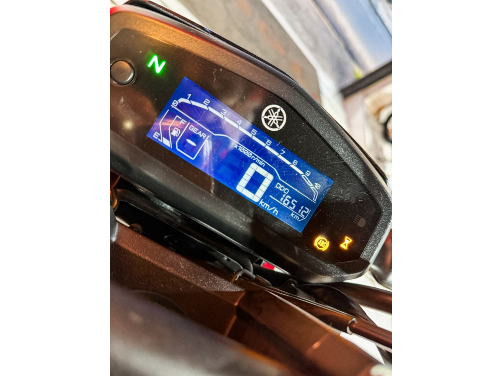 YAMAHA FZ 15 ABS