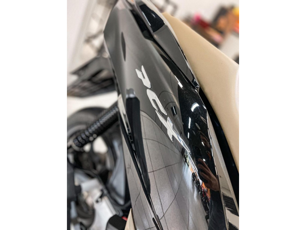 HONDA PCX 160 DLX ABS
