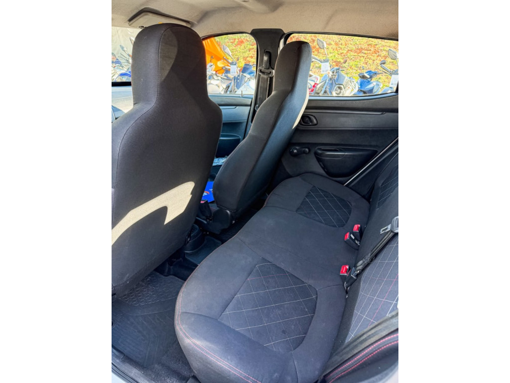 RENAULT Kwid 1.0 12V 4P SCE FLEX ZEN