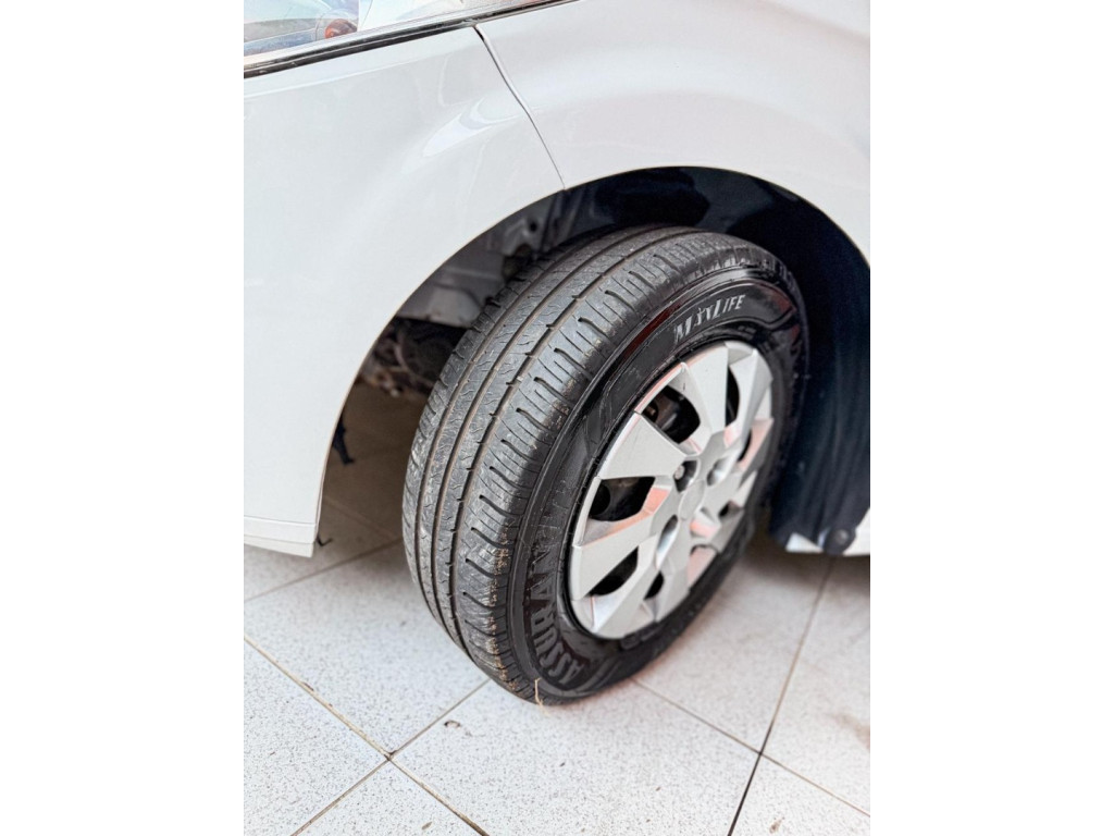 CHEVROLET Onix Hatch 1.0 4P FLEX JOY