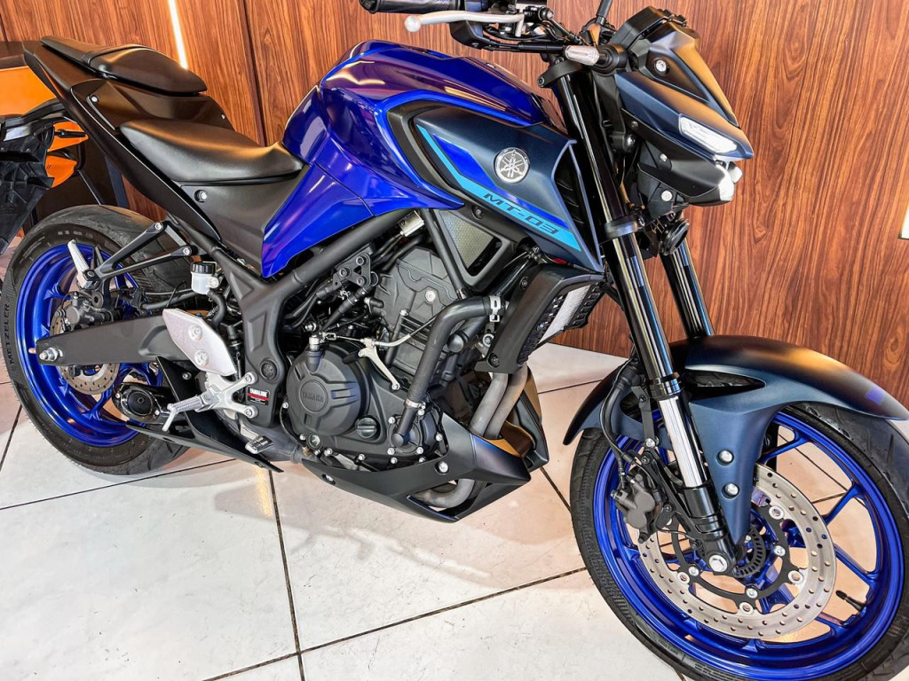 YAMAHA MT-03 300 ABS