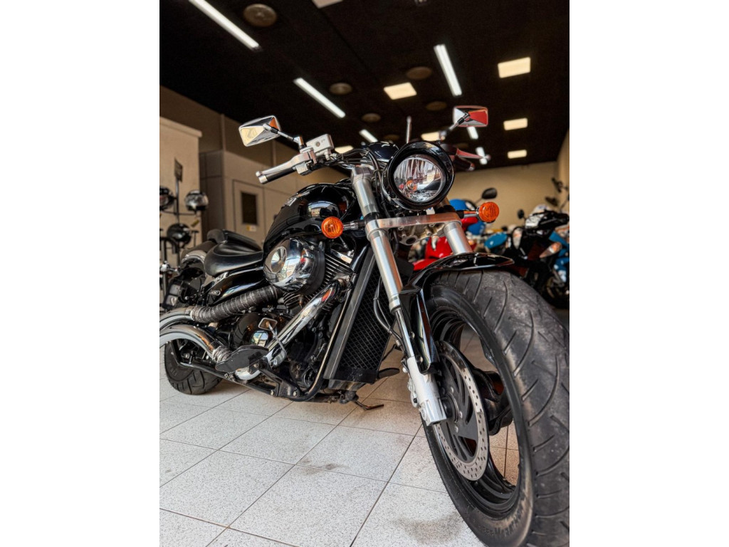 SUZUKI Boulevard M 800 Modelo sem Versão