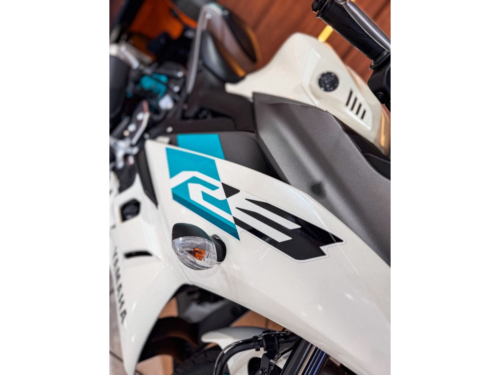 YAMAHA R 320 N/D