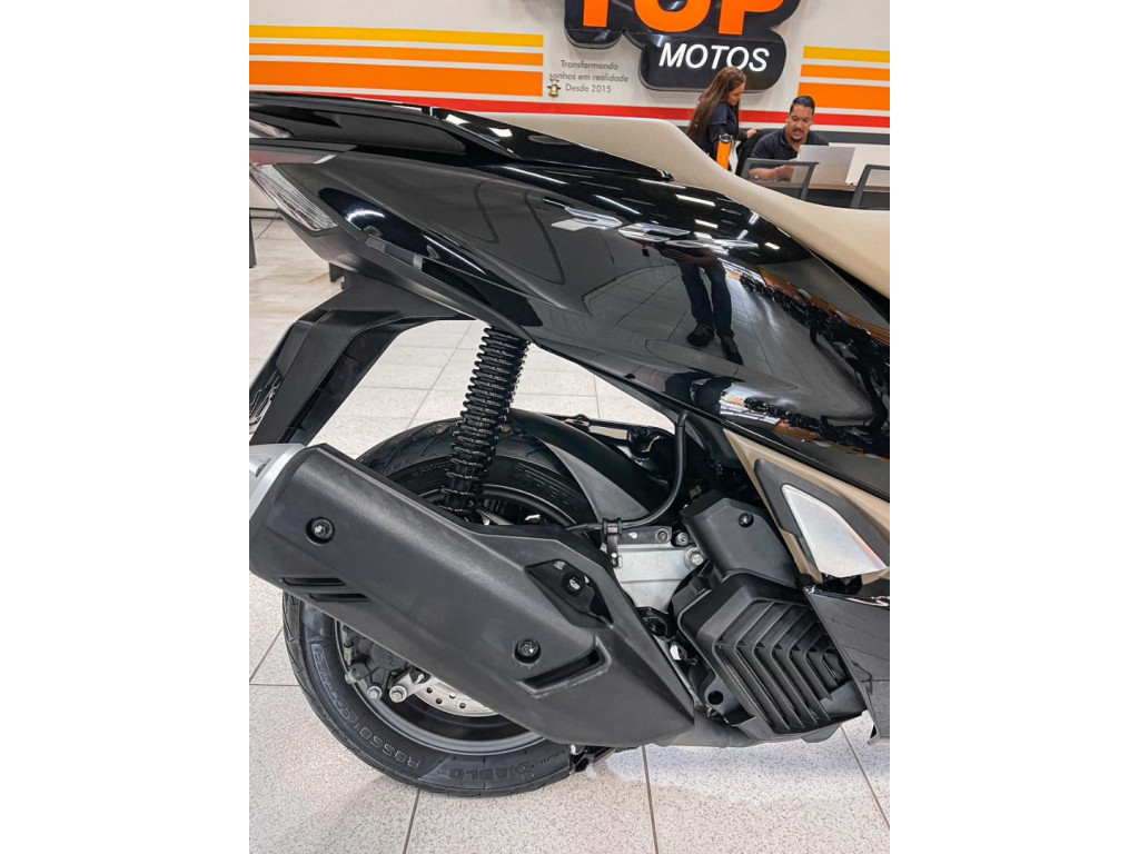 HONDA PCX 160 DLX ABS
