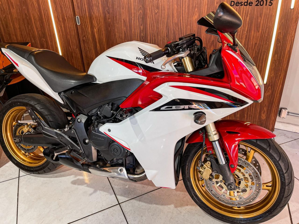 HONDA CBR 600 F Modelo sem Versão