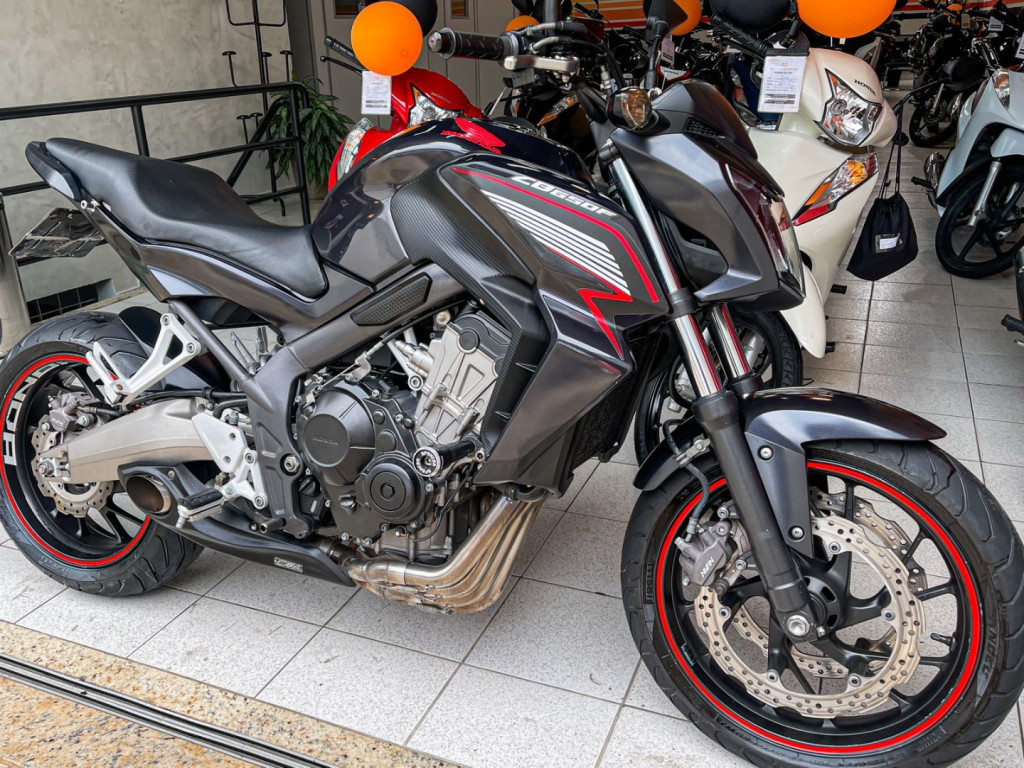 HONDA CB 650 F Modelo sem Versão