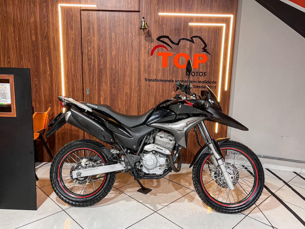XRE 300 Modelo sem Versão