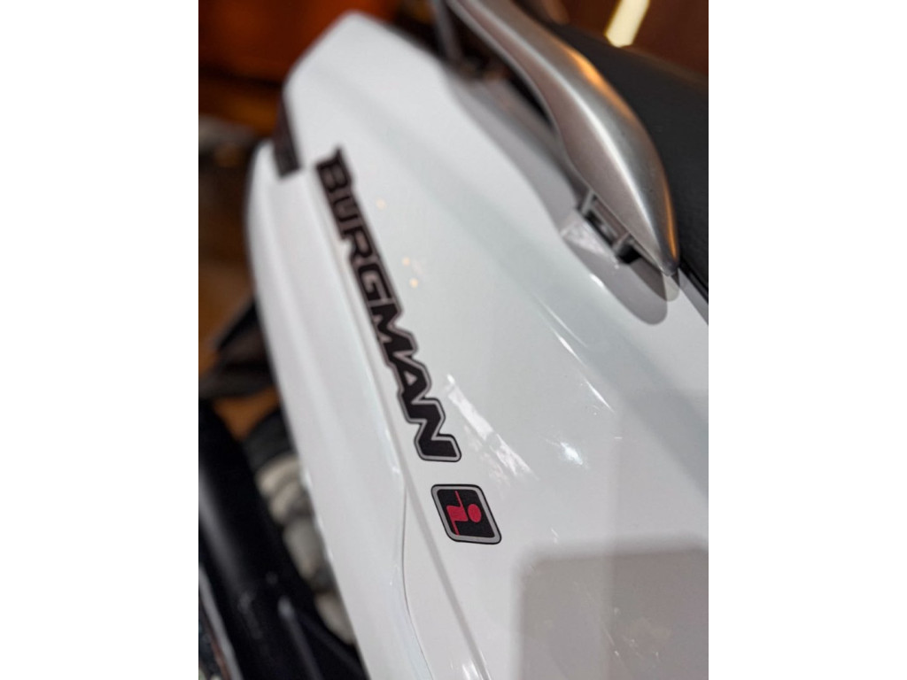SUZUKI Burgman 125 Modelo sem Versão