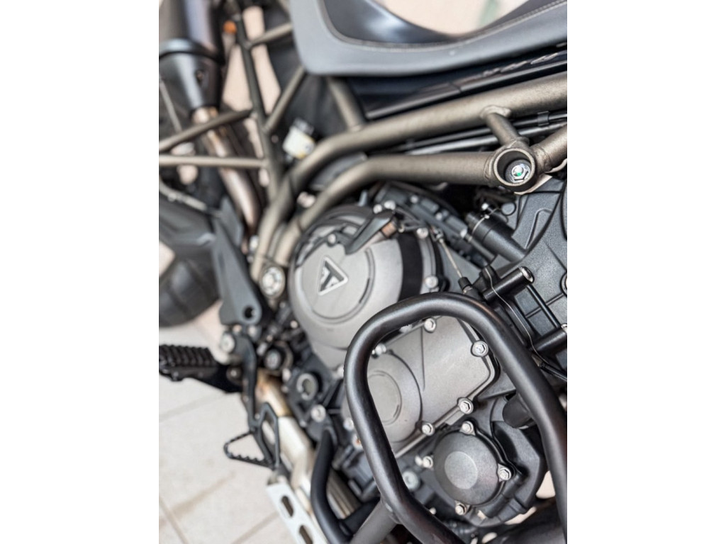 TRIUMPH Tiger 800 XCX