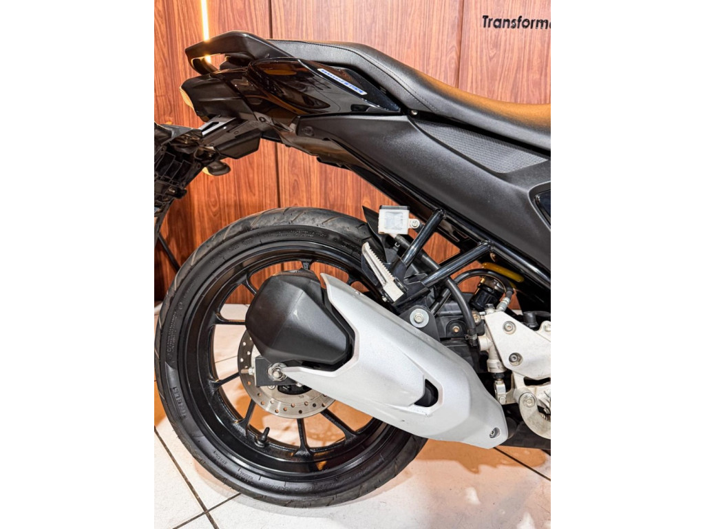 YAMAHA FZ 15 ABS