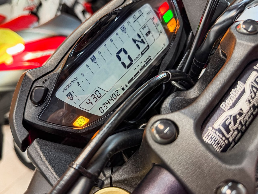 SUZUKI GSX-S 1000 A