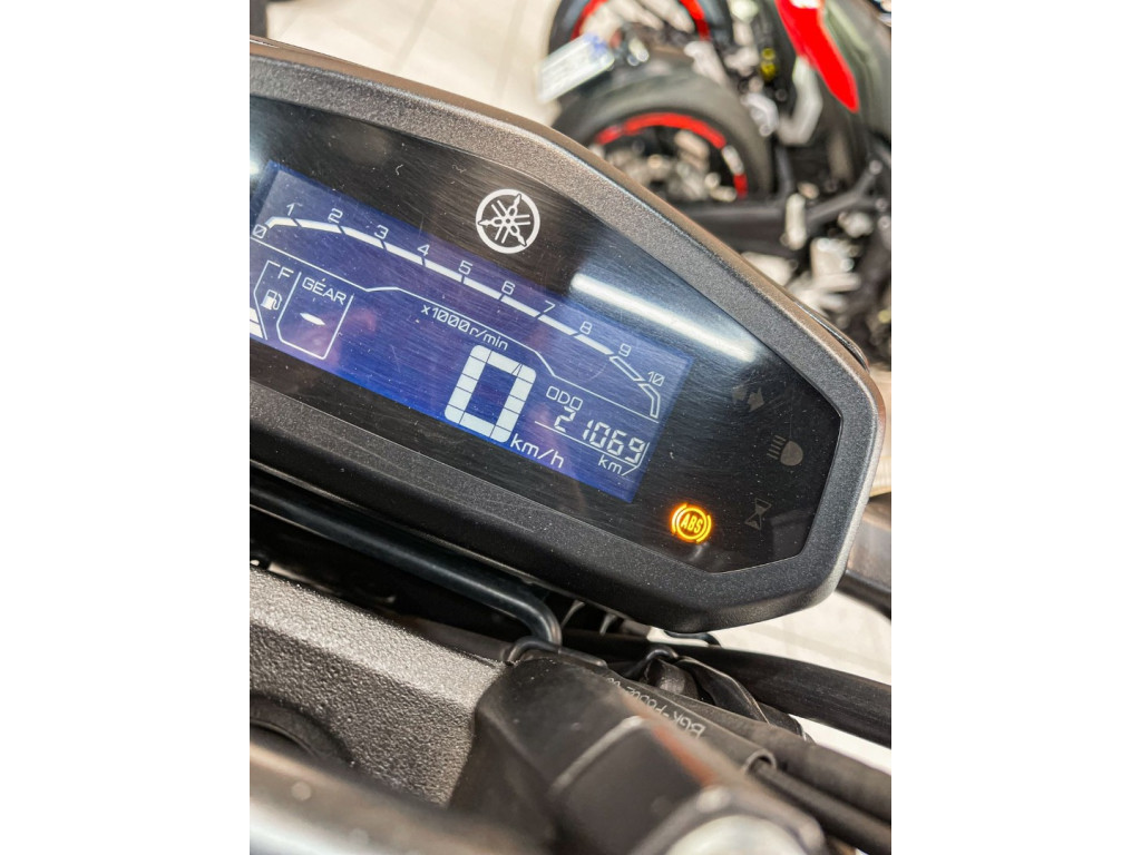 YAMAHA FZ 15 ABS