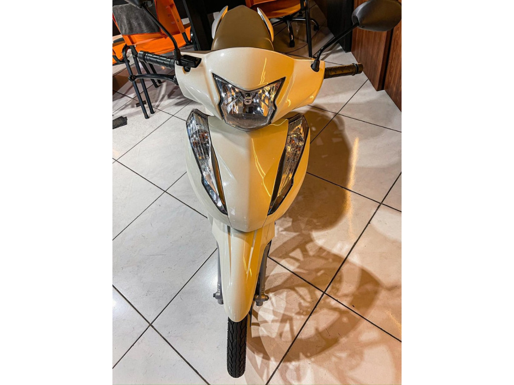 HONDA Biz 125 FLEX
