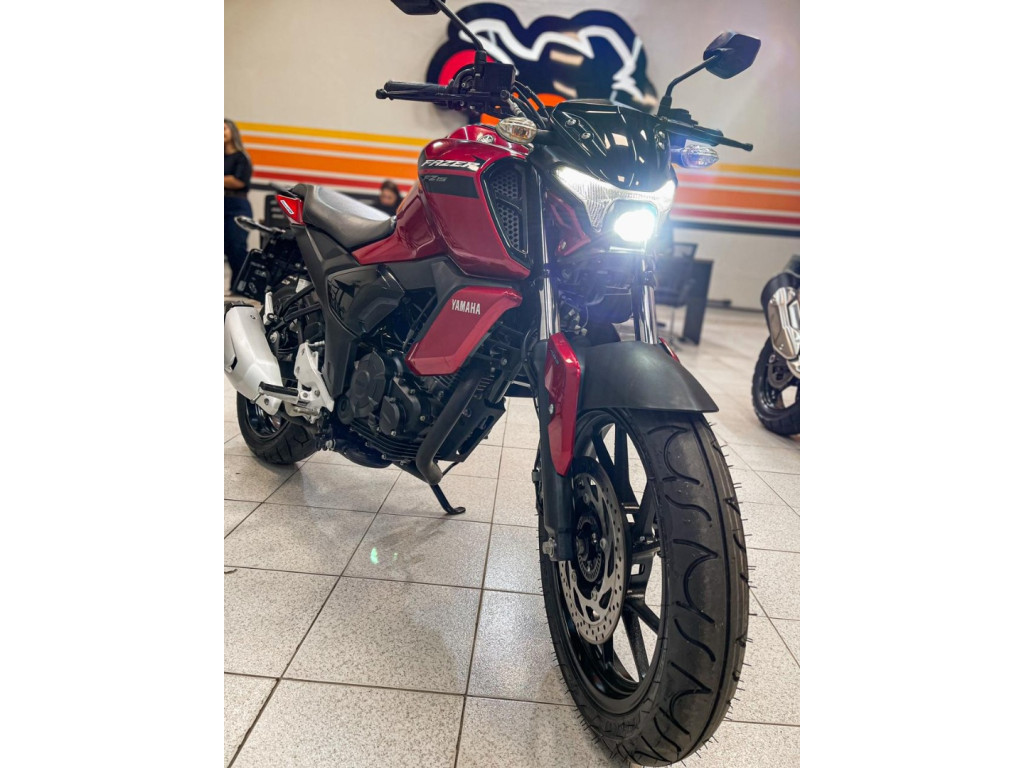 YAMAHA FZ 15 ABS
