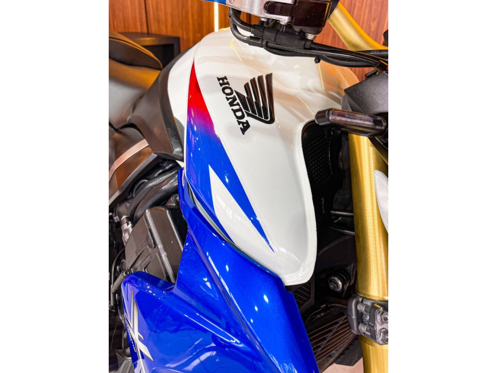 HONDA CB 1000 R Modelo sem Versão