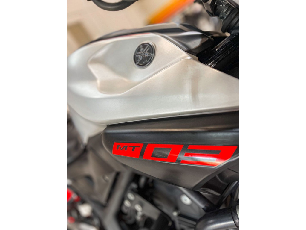 YAMAHA MT-03 300 ABS