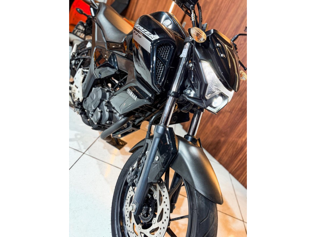 YAMAHA FZ 15 ABS