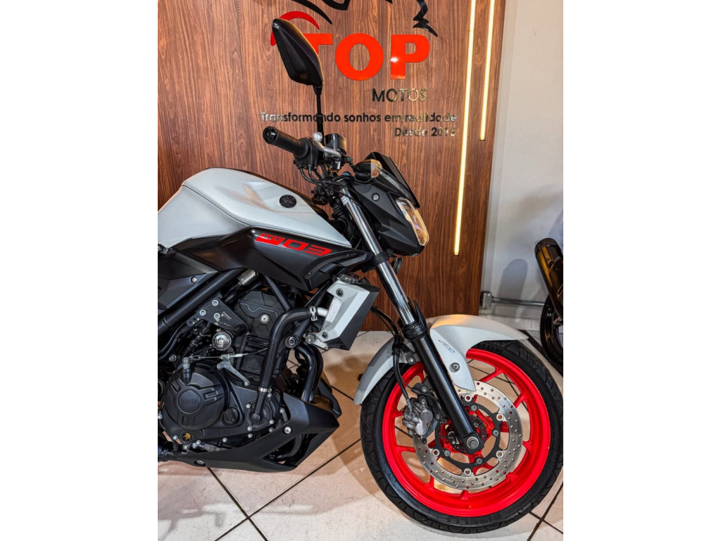 YAMAHA MT-03 300 ABS