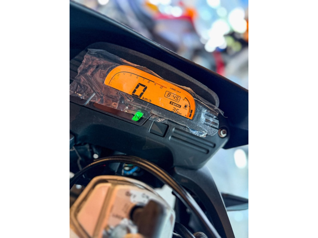 HONDA XRE 300 Modelo sem Versão