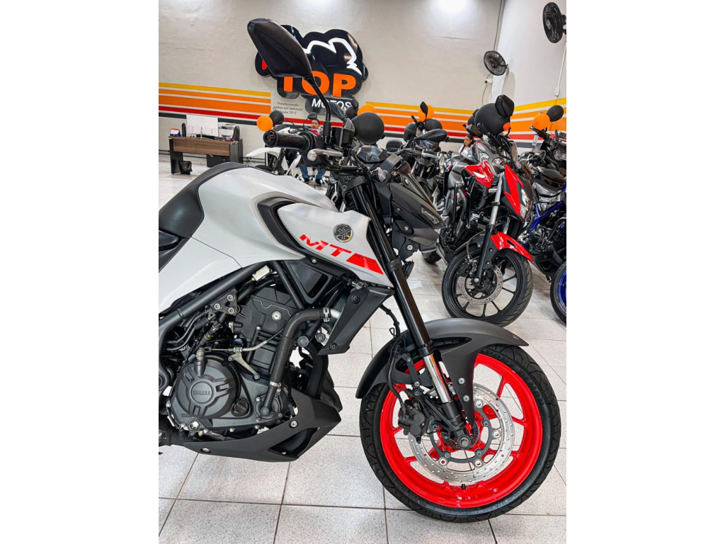 YAMAHA MT-03 300 ABS