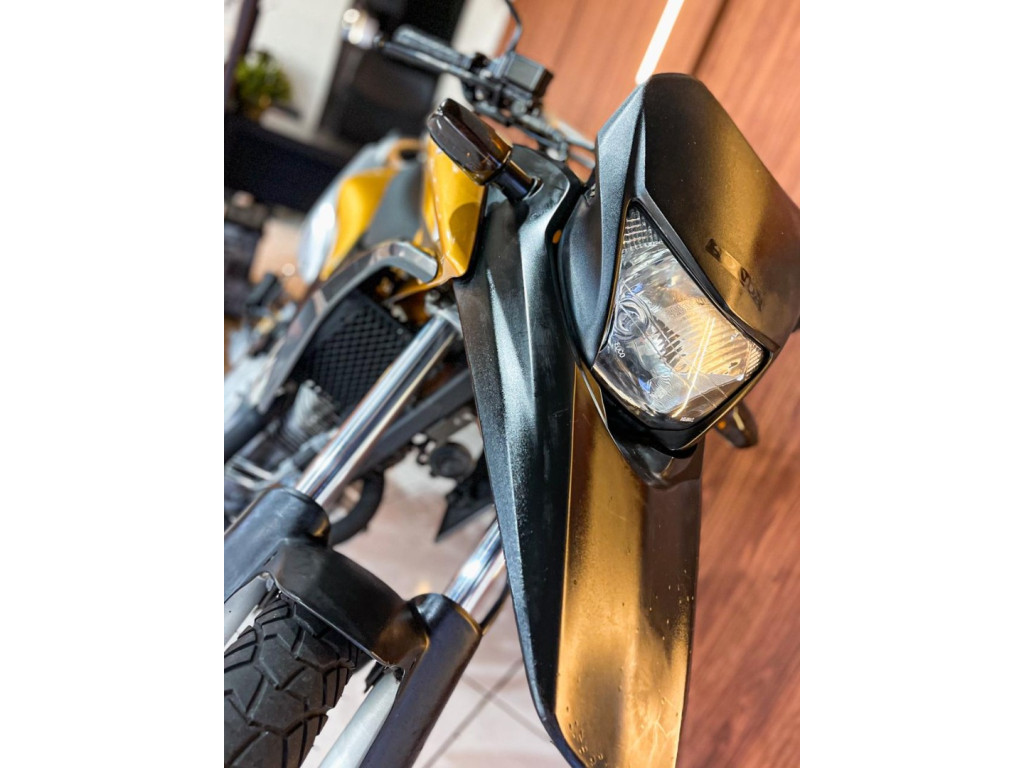 HONDA XRE 300 Modelo sem Versão