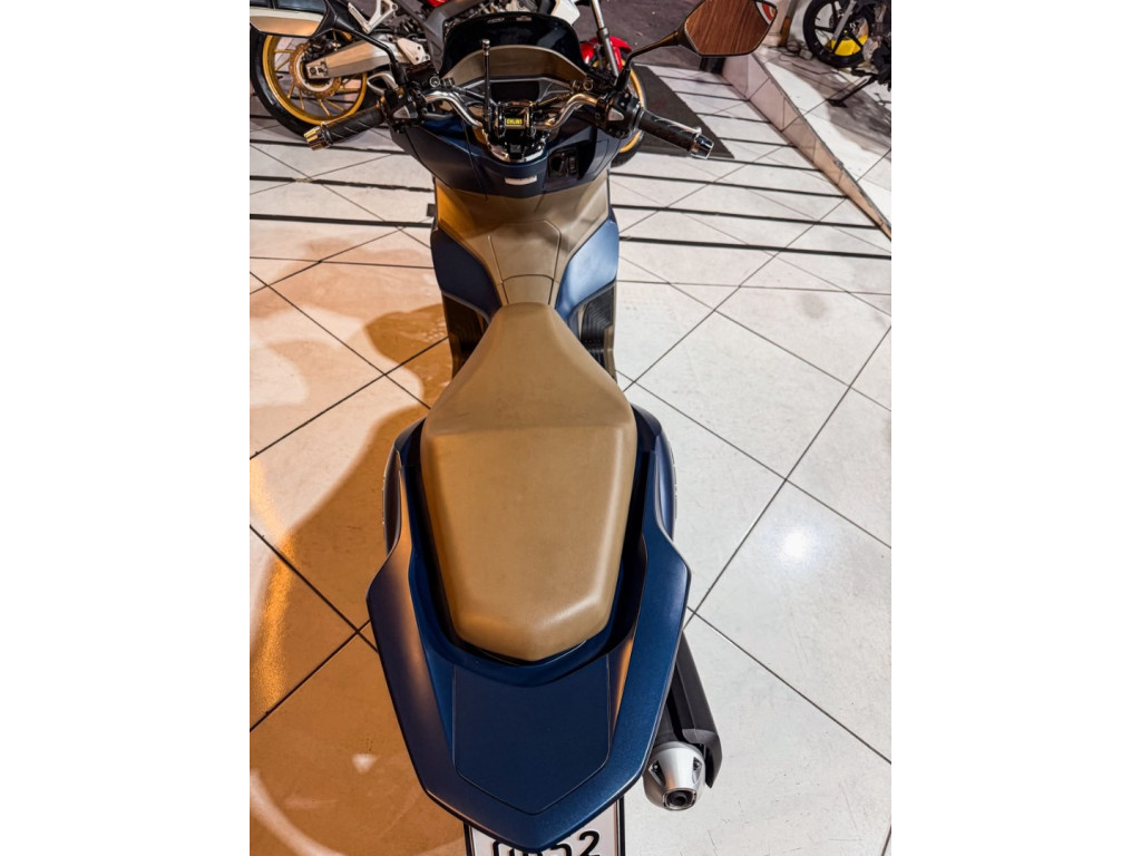 HONDA PCX 160 DLX ABS