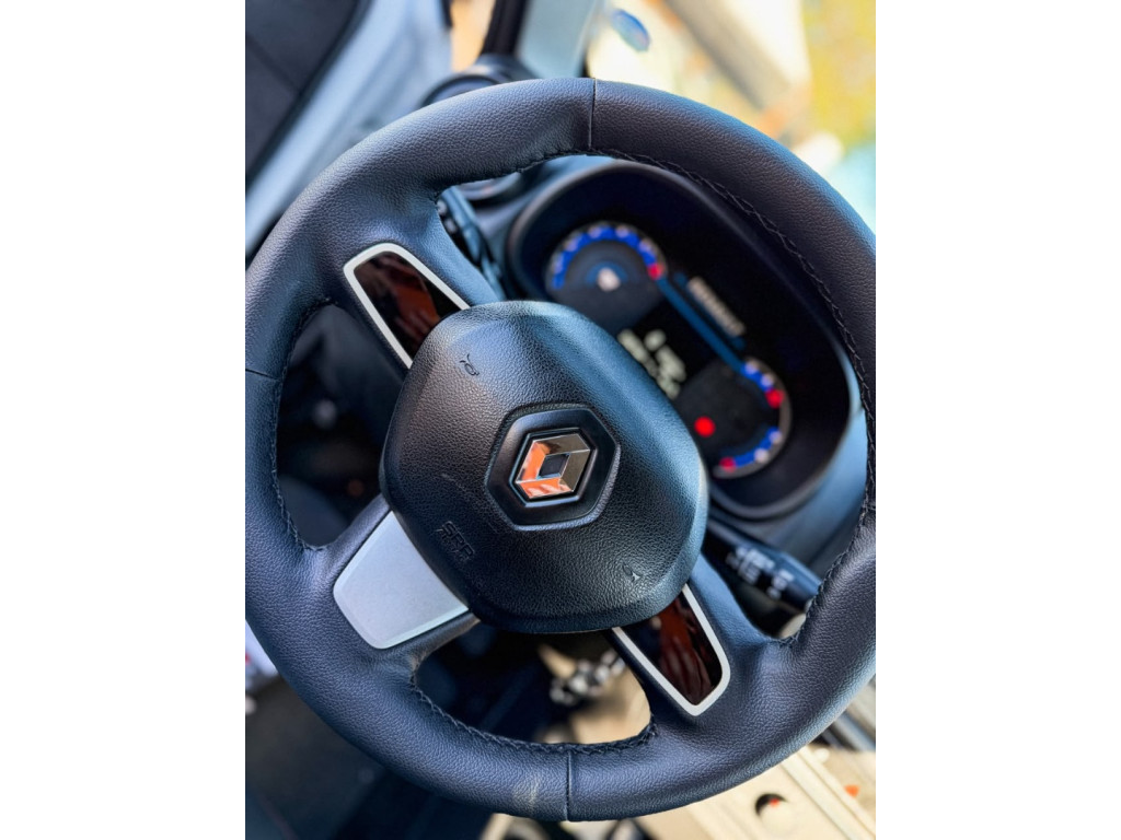 RENAULT Kwid 1.0 12V 4P SCE FLEX ZEN