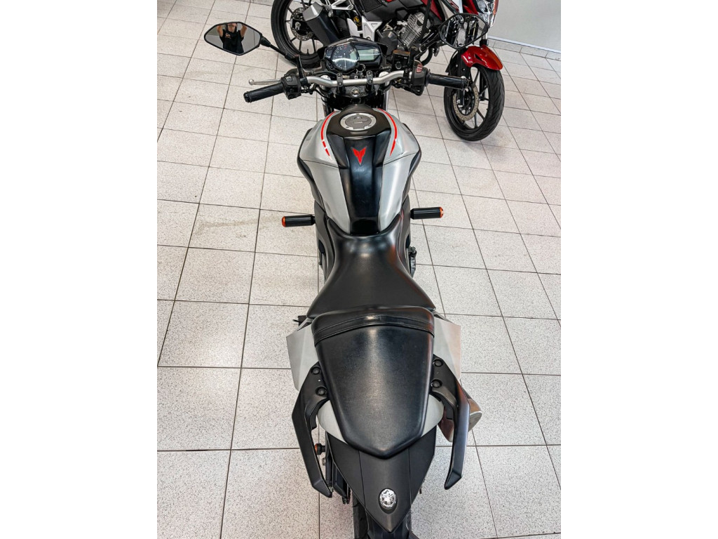 YAMAHA MT-03 300 ABS