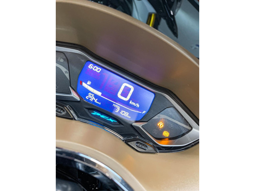 HONDA PCX 160 DLX ABS