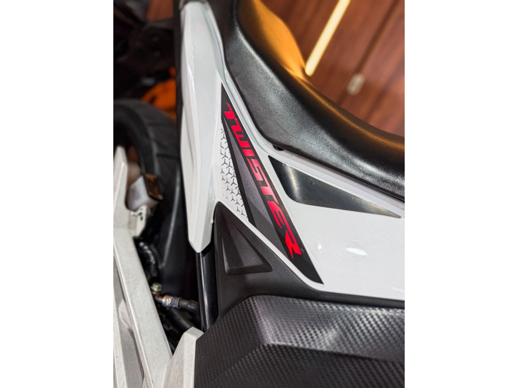 HONDA CB 250 F Twister FLEXONE