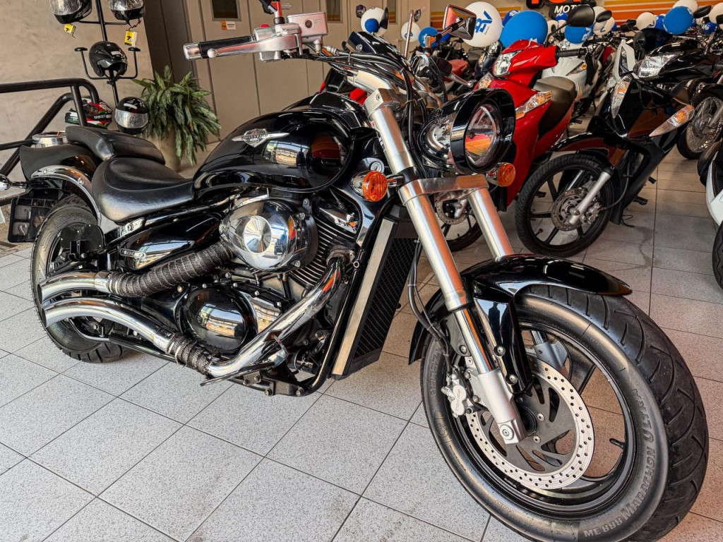 SUZUKI Boulevard M 800 Modelo sem Versão